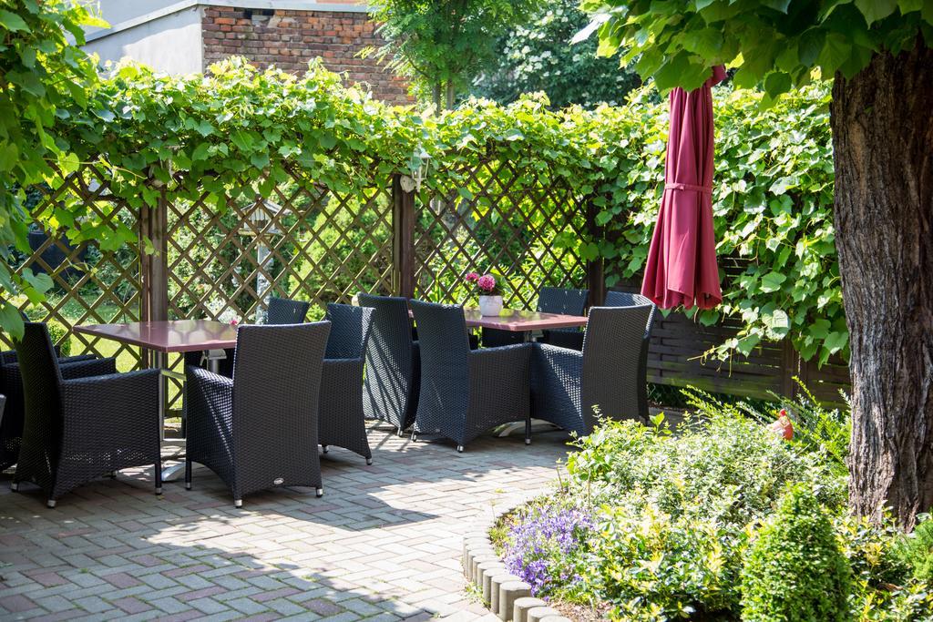 Ferienwohnungen Am Wintergarten Gera Exterior foto